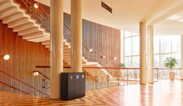 Bica Modell 869 Avfallssortering 3x65 liter Formade inkast Antracit